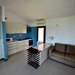 Villa Li Junchi *
