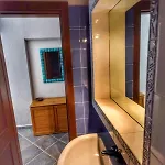 Villa Li Junchi *
