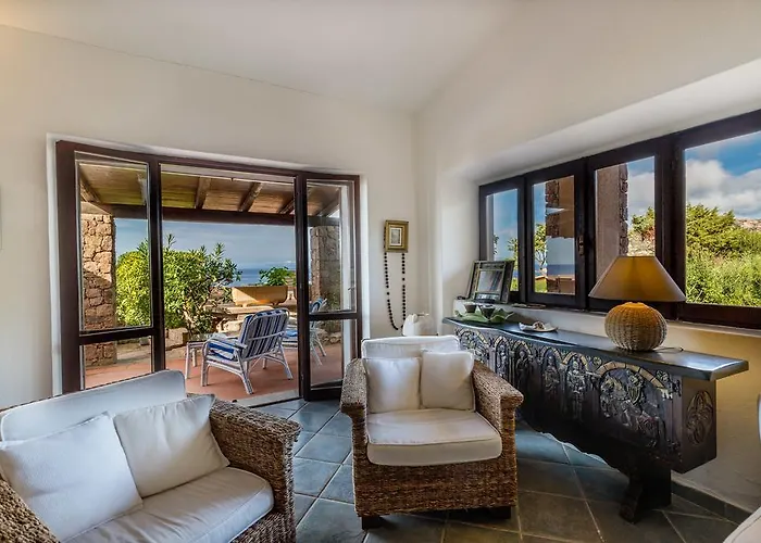 Li Junchi Costa Paradiso