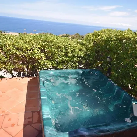 Li Junchi Villa *