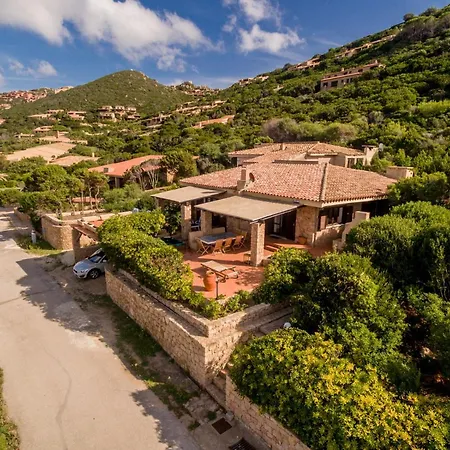 Li Junchi Villa Costa Paradiso